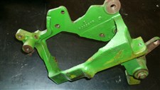 John Deere 4020 L.S. steering valve mount R33967